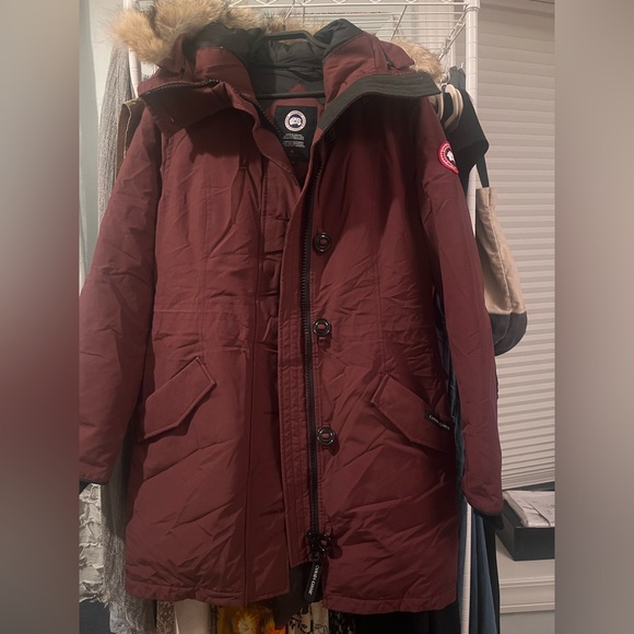 Canada Goose Rossclair Parka Elderberry Medium hood coyote fur down coat - Picture 2 of 14